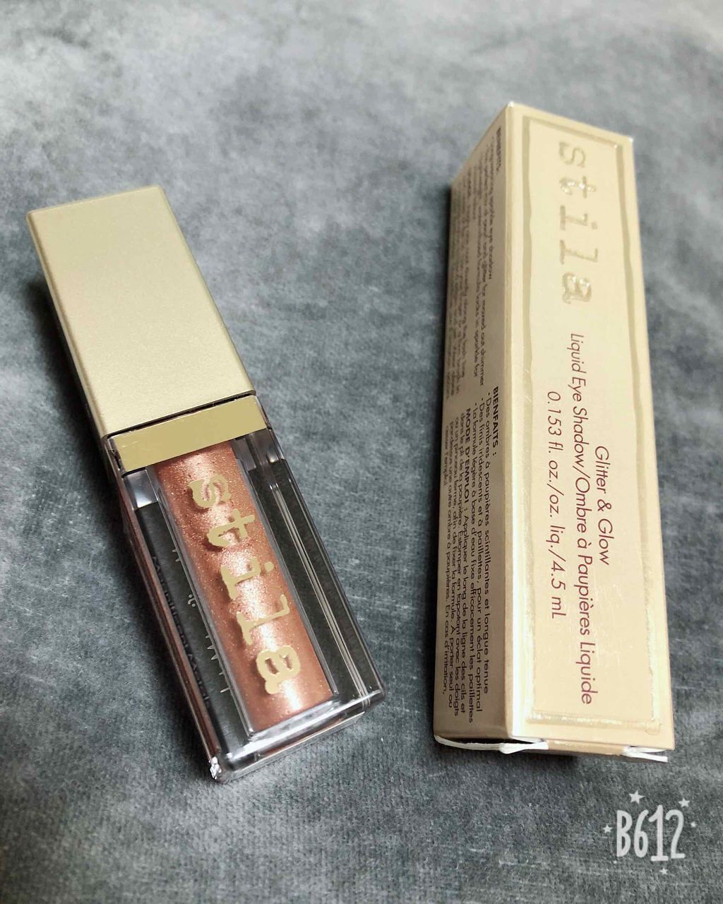 グリッター&グロウ リキッドアイシャドウ/stila/グリッターを使ったクチコミ(1枚目)