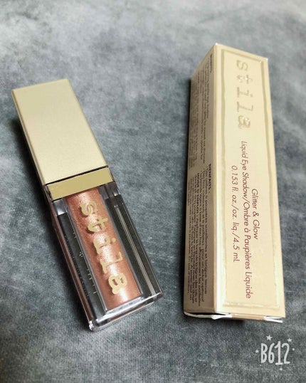 グリッター&グロウ リキッドアイシャドウ/stila/グリッターを使ったクチコミ(1枚目)