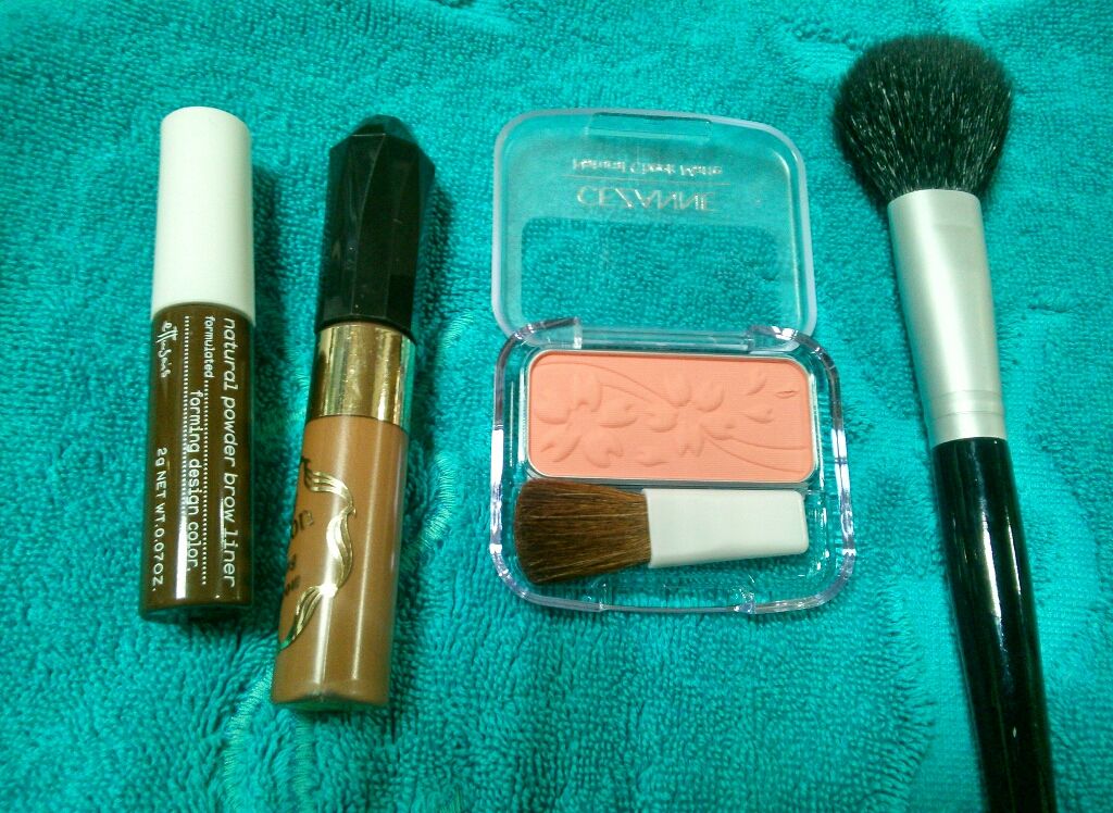 ジューシーピュアアイズ/キャンメイク/アイシャドウパレットを使ったクチコミ（2枚目）