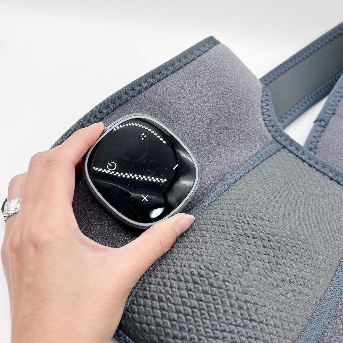 膝マッサージャー/KLK/その他マッサージャーを使ったクチコミ（2枚目）