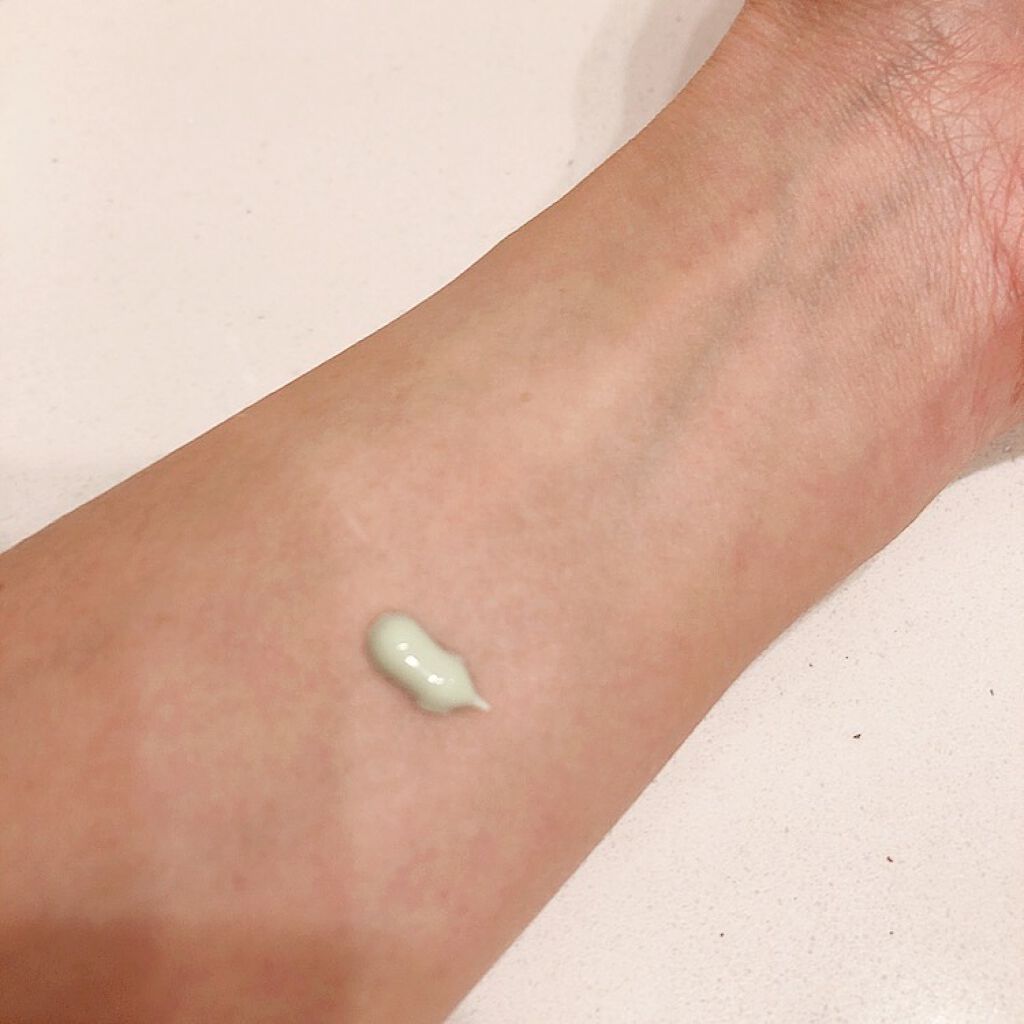 くずれ防止 美容液ケアベース ミルクグリーン SPF30 PA++/Borica/化粧下地を使ったクチコミ（2枚目）