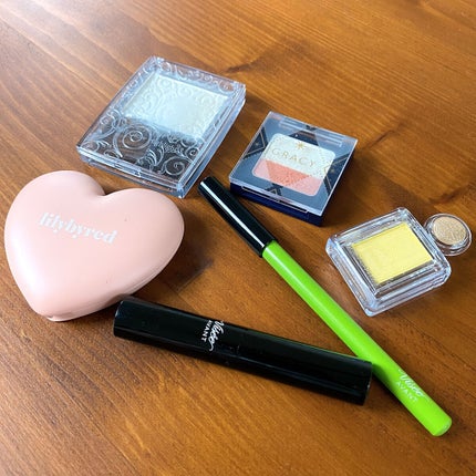 シャドーカスタマイズ/MAJOLICA MAJORCA/単色アイシャドウを使ったクチコミ(5枚目)