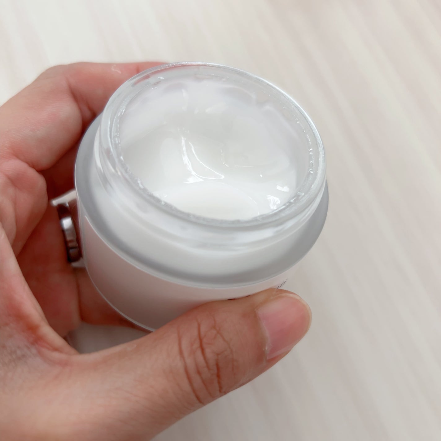 シルキーエアリーSooクリーム/xmii/フェイスクリームを使ったクチコミ(2枚目)