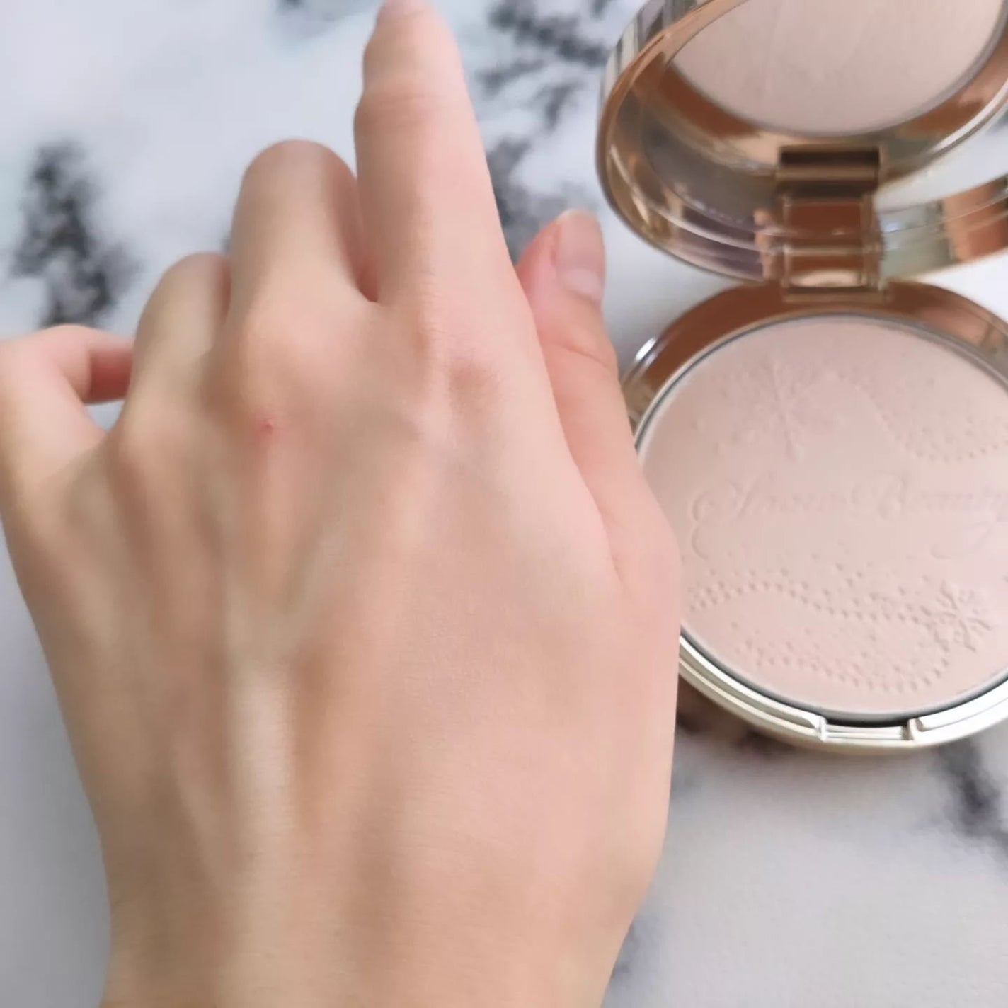 スノービューティー ブライトニング スキンケアパウダーA (医薬部外品)/スノービューティー/プレストパウダーを使ったクチコミ(7枚目)