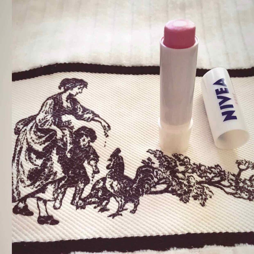 Tuğba Baştuğ on LIPS 「#NIVEA✌️✌️👌👌..」(1枚目)