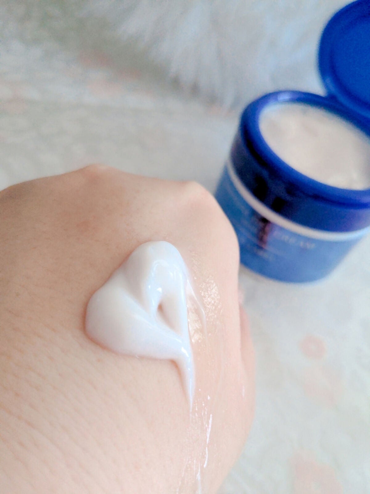 スペシャルジェルクリームA (ホワイト)(医薬部外品)/アクアレーベル/オールインワン化粧品を使ったクチコミ(2枚目)