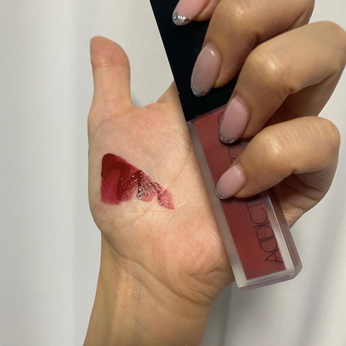 アディクション ザ マット リップ リキッド/ADDICTION/口紅を使ったクチコミ(2枚目)