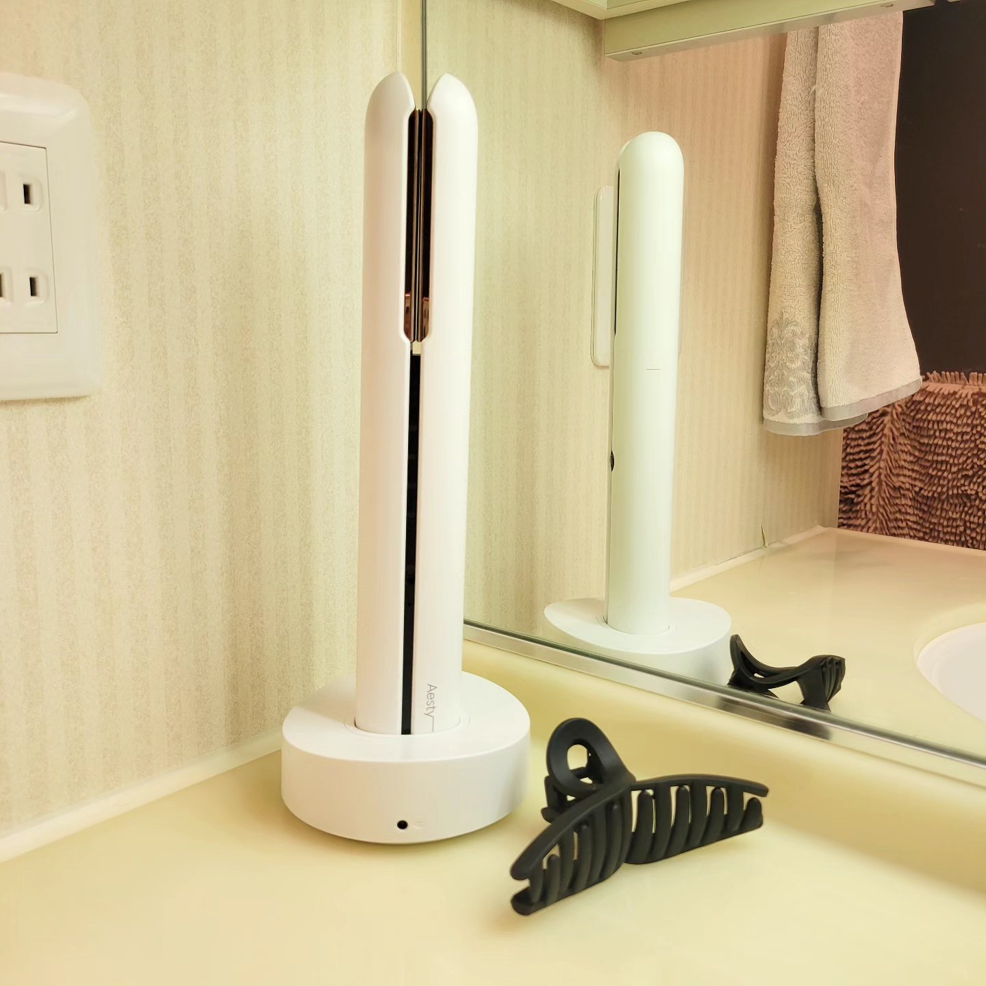 ２WAYコードレスヘアアイロン/Aesty/その他ヘアアイロンを使ったクチコミ（2枚目）