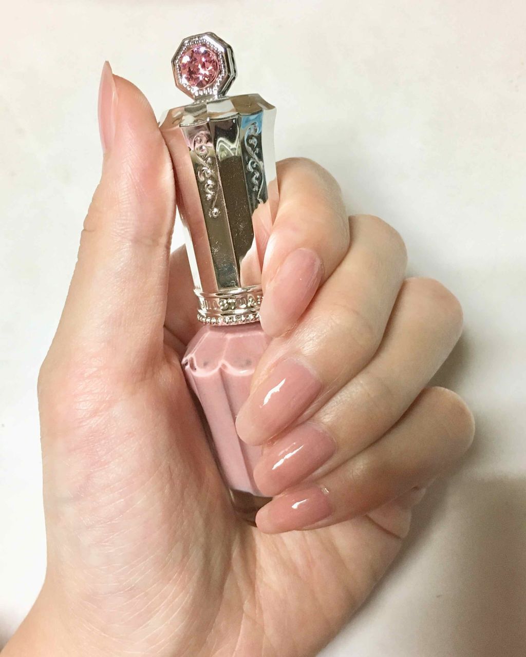 ネイルラッカー R/JILL STUART/マニキュアを使ったクチコミ(1枚目)