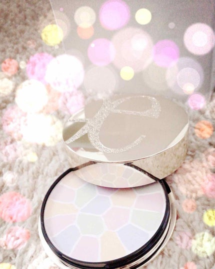 エレガンス ラ プードル オートニュアンス リクスィーズ/Elégance/プレストパウダーを使ったクチコミ(1枚目)