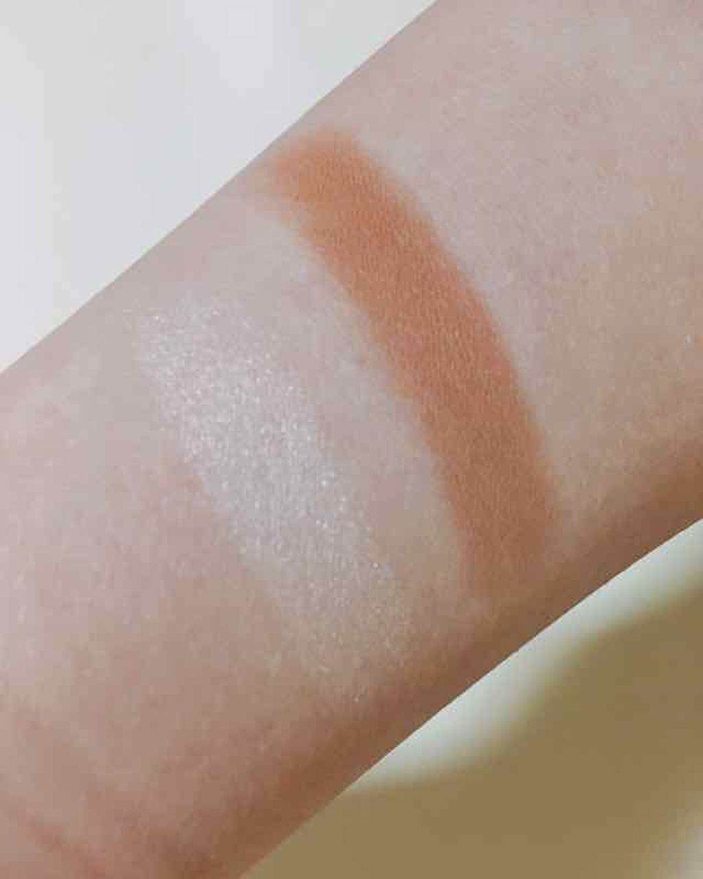 フェイスステュディオ Vフェイス デュオスティック 02 ミディアム/MAYBELLINE NEW YORK/ジェル・クリームチークを使ったクチコミ（3枚目）