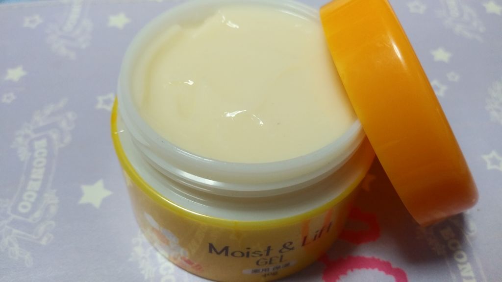 モイスト&リフトジェル/DAISO/フェイスクリームを使ったクチコミ(3枚目)