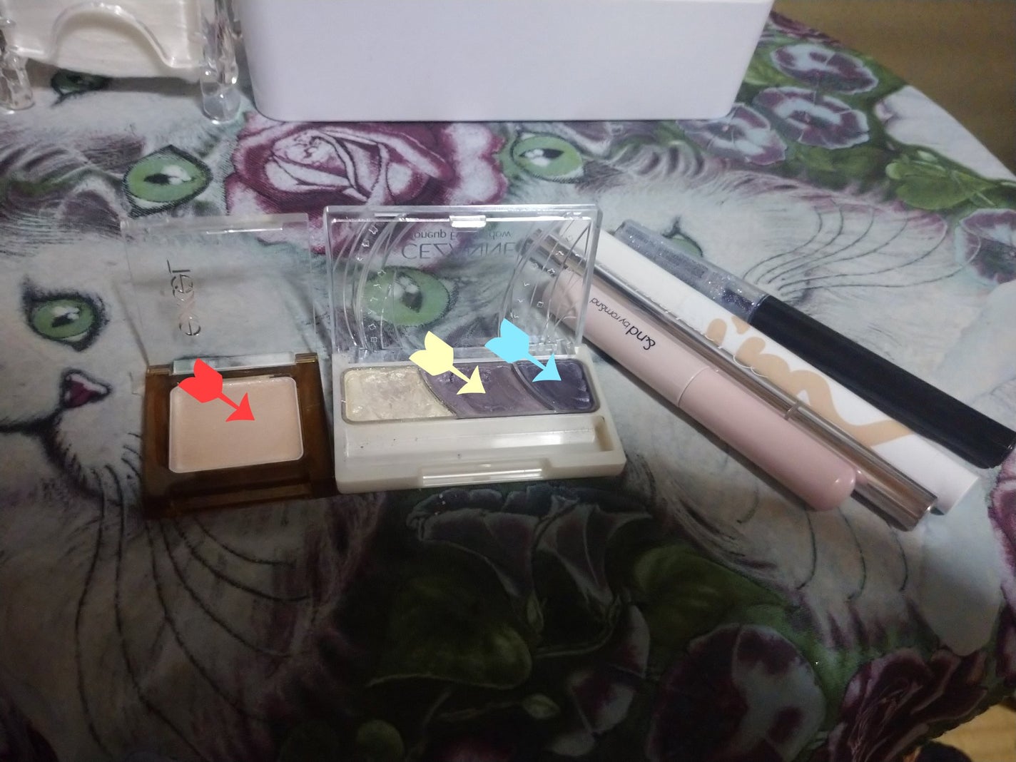 トーンアップアイシャドウ/CEZANNE/アイシャドウパレットを使ったクチコミ(1枚目)