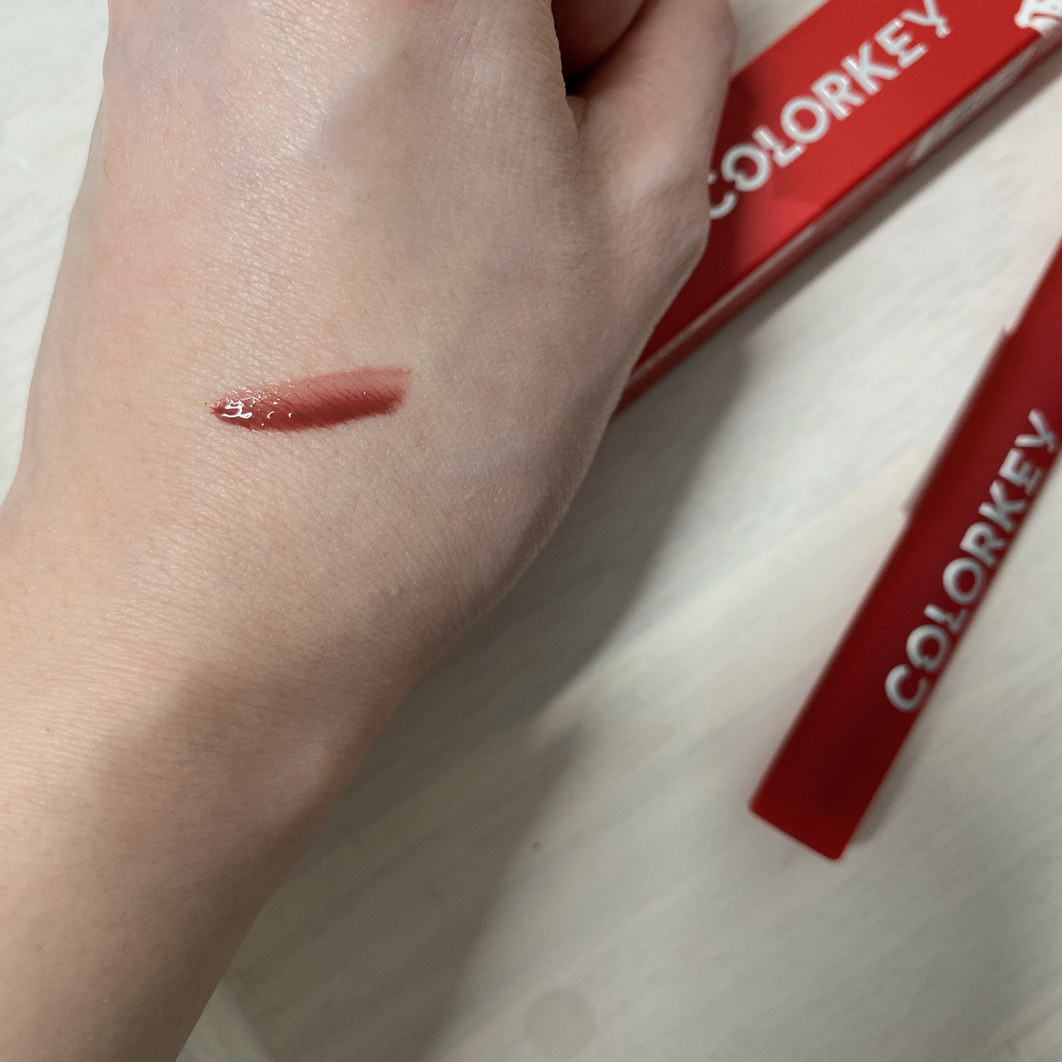 エアリーリップミラー/COLORKEY/リップグロスを使ったクチコミ（2枚目）
