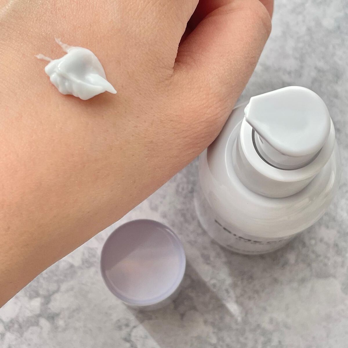 プライムプライマー ハイドレーディング/BANILA CO/化粧下地を使ったクチコミ（3枚目）