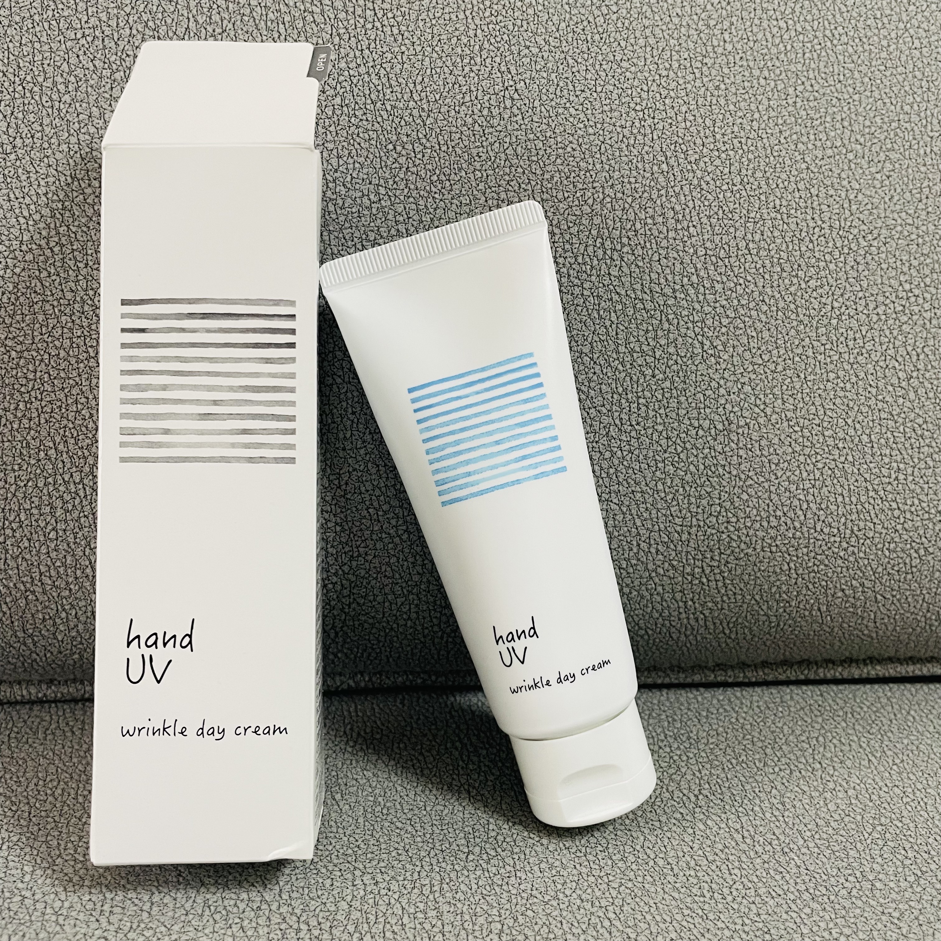 ハンド UV リンクルデイクリーム W/ナリスアップ/ハンドクリームを使ったクチコミ（1枚目）