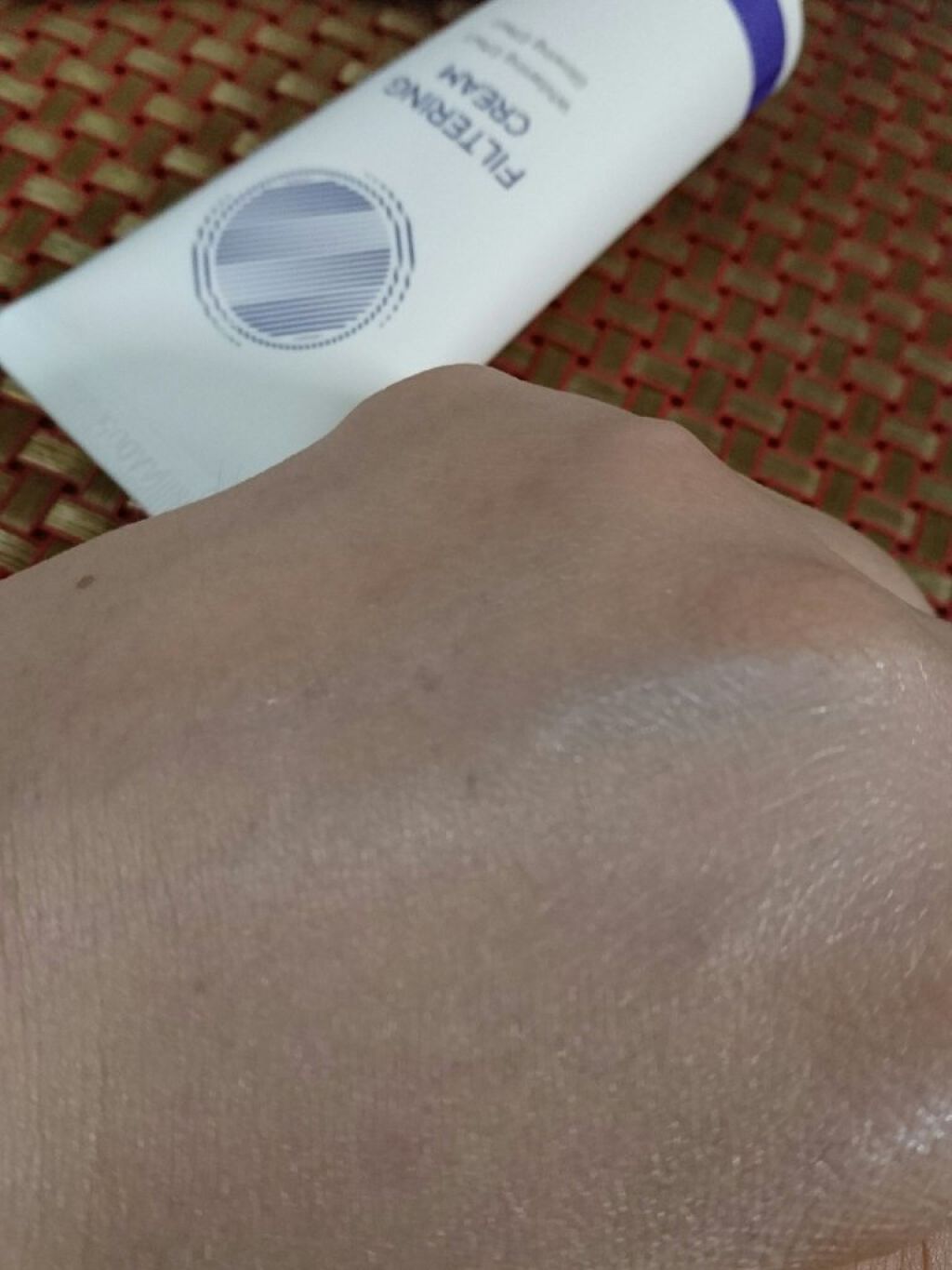 フィルタリングクリーム/DEWYCEL/日焼け止めクリームを使ったクチコミ（2枚目）