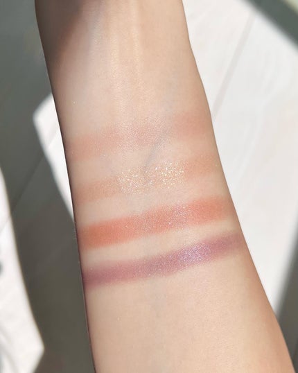 カラードシャドウ/KANEBO/アイシャドウパレットを使ったクチコミ(4枚目)