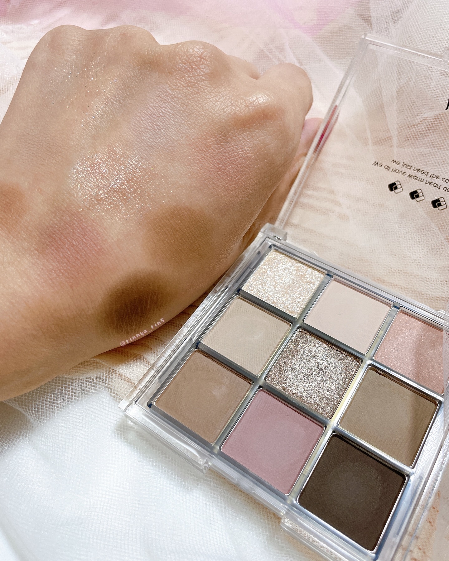 KEYBO FALL IN LOVE SHADOW PALETTE/keybo/アイシャドウパレットを使ったクチコミ（3枚目）