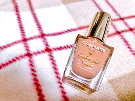 カラフルネイルズ/キャンメイク/マニキュアを使ったクチコミ(2枚目)