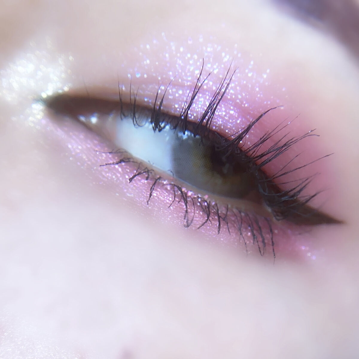 グリッターペディアアイパレット/unleashia/アイシャドウパレットを使ったクチコミ（2枚目）