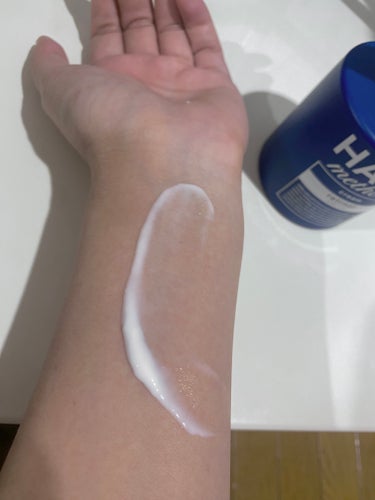 HADA method HADA method レチノペアクリームのクチコミ「日本製、日本処方のレチノールボディクリームです♡
保湿効果でつるふわ肌を目指し、乾燥ごわつき肌.....」（3枚目）