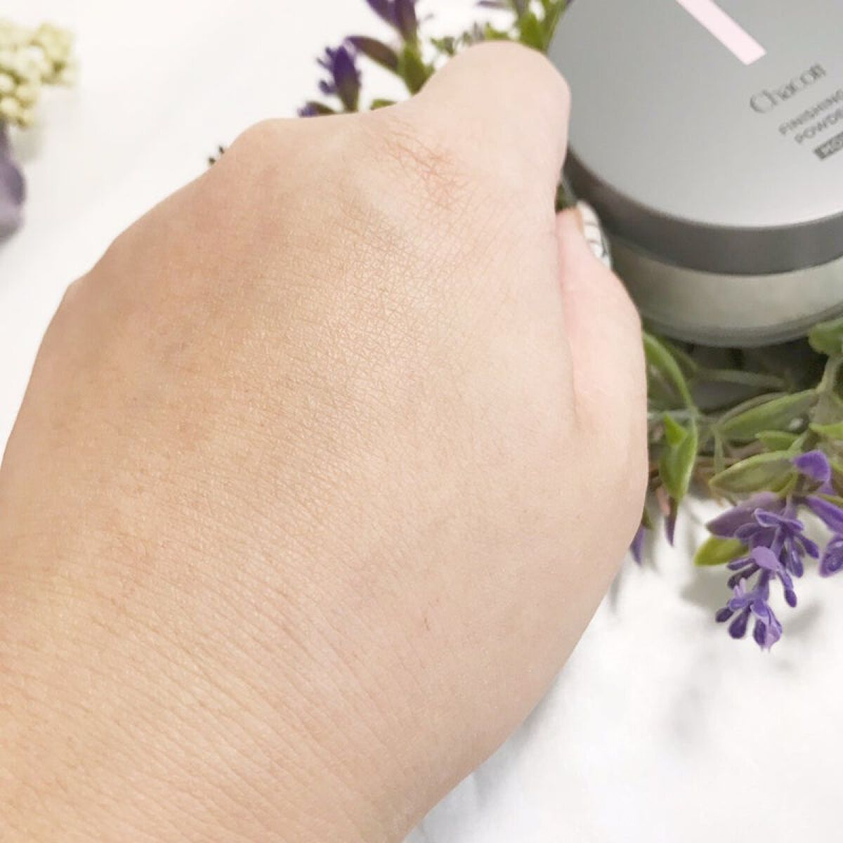 チャコット フィニッシングパウダー モイスト/チャコット・コスメティクス/ルースパウダーを使ったクチコミ(3枚目)