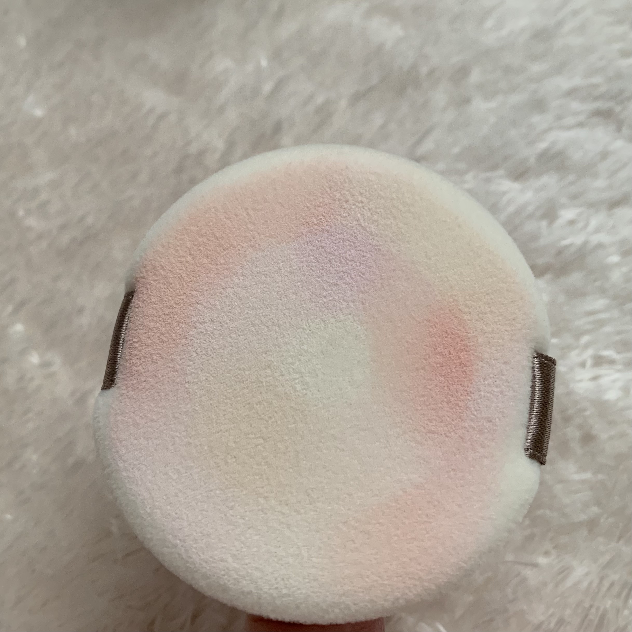 マシュマロフィニッシュパウダー　～Abloom～/キャンメイク/プレストパウダーを使ったクチコミ（2枚目）