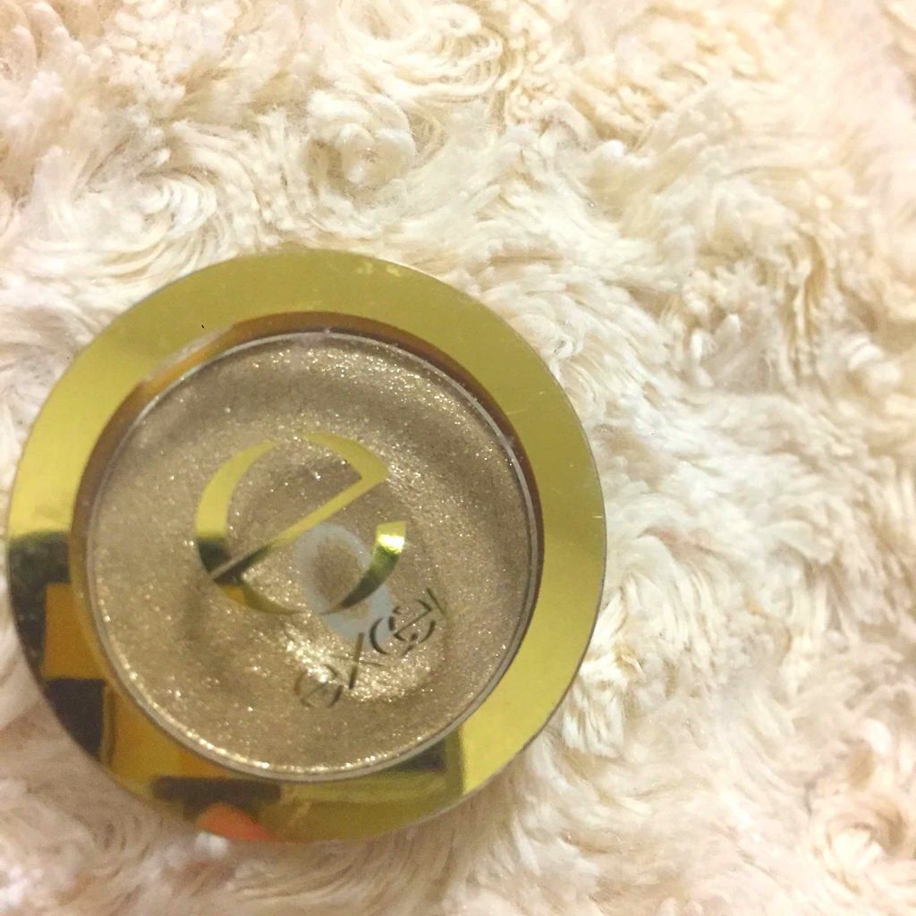 シャイニーシャドウ N/excel/単色アイシャドウを使ったクチコミ(1枚目)