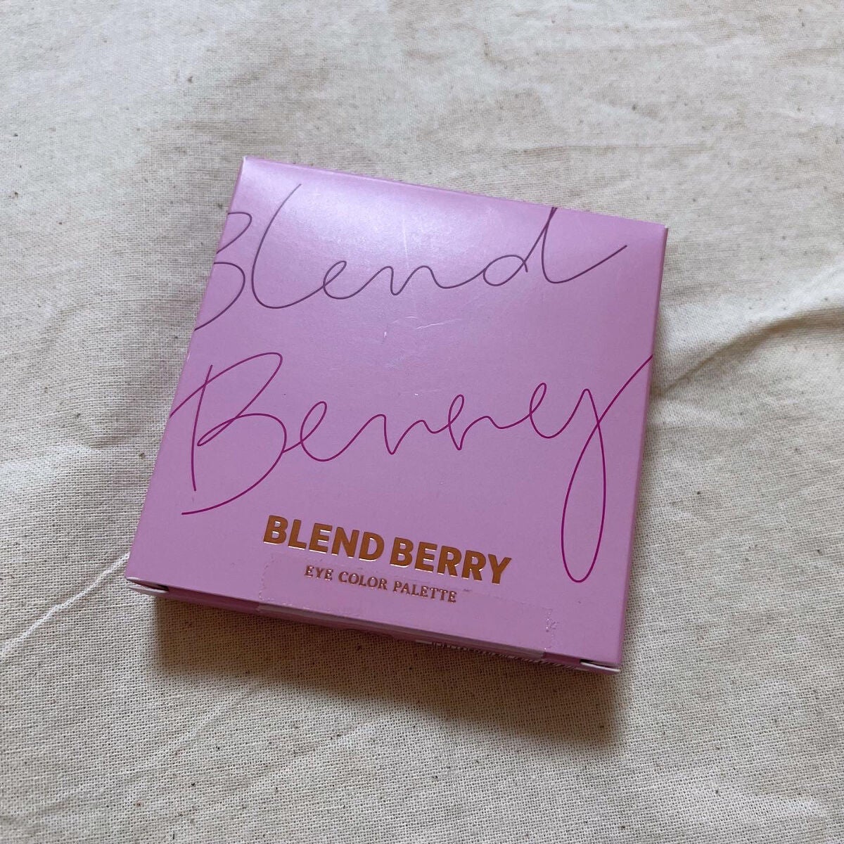 オーラクリエイション/BLEND BERRY/アイシャドウパレットを使ったクチコミ(2枚目)