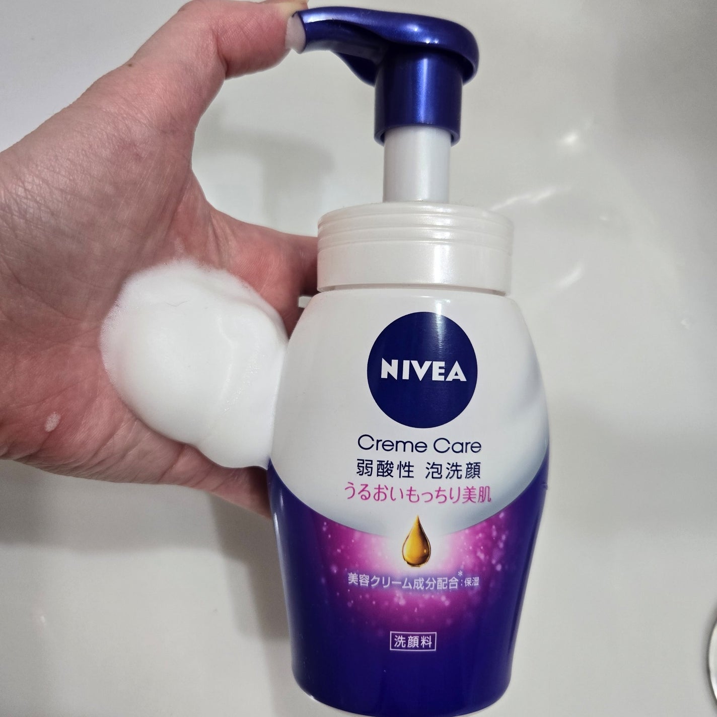 ニベア クリアビューティー弱酸性泡洗顔 もっちり美肌/ニベア/泡洗顔を使ったクチコミ(1枚目)