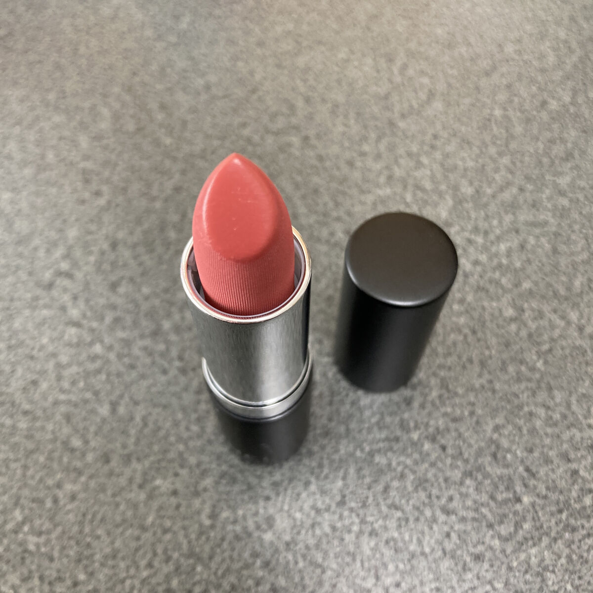 ラスティング フィニッシュ マシュマロエアリー リップスティック/リンメル ロンドン/口紅を使ったクチコミ（2枚目）