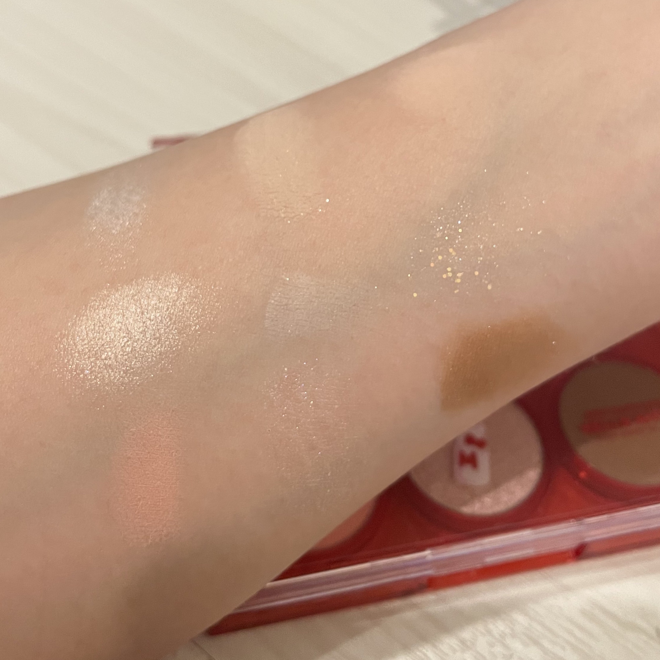 アイカラーパレット 05 ピーチガーデン（限定）/AMUSE/アイシャドウパレットを使ったクチコミ（2枚目）