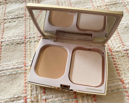 シルキー フィット/COVERMARK/パウダーファンデーションを使ったクチコミ(2枚目)