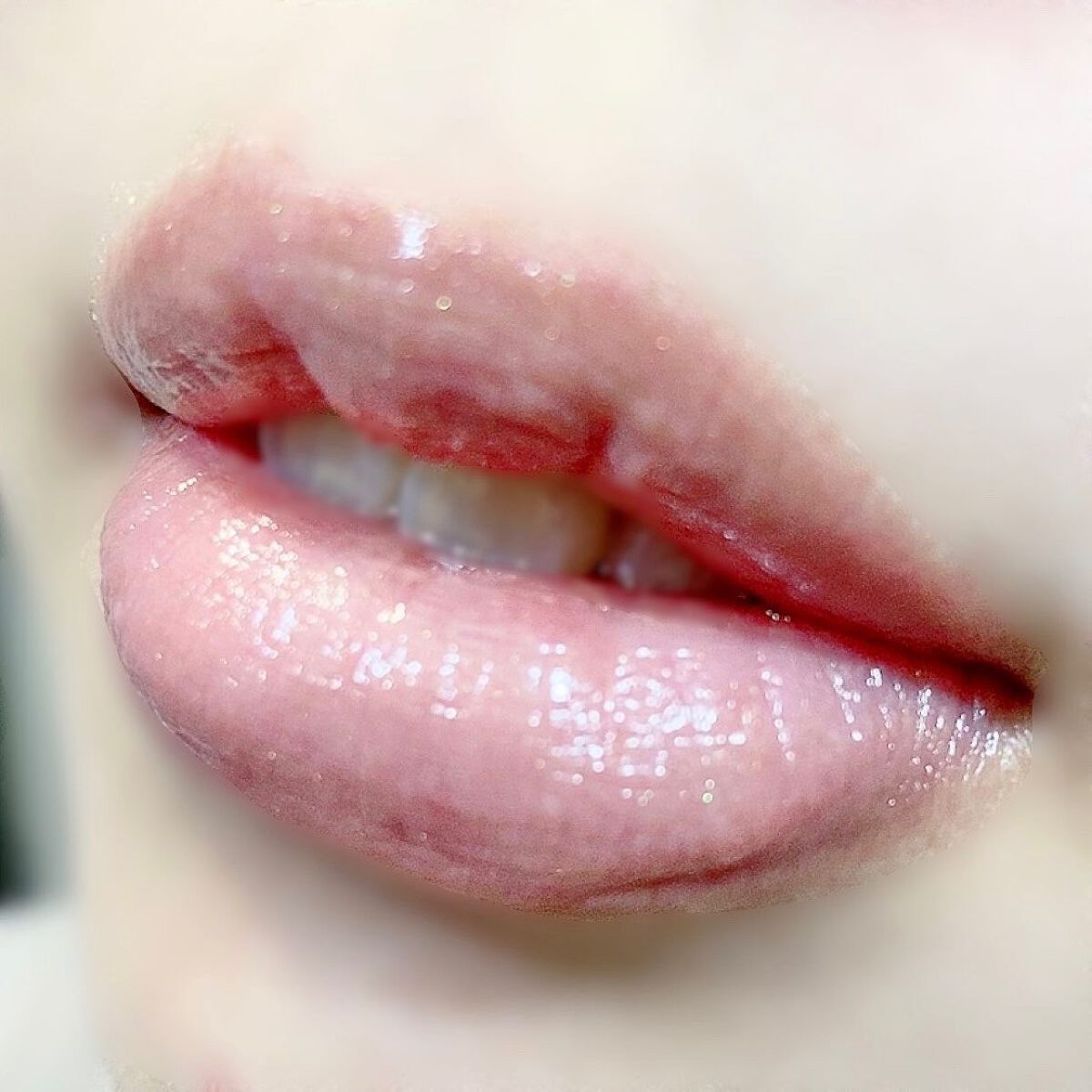 ~トゥー フェイスド ハングオーバー~ ピロー バーム リップ トリートメント/Too Faced/リップ美容液を使ったクチコミ(4枚目)