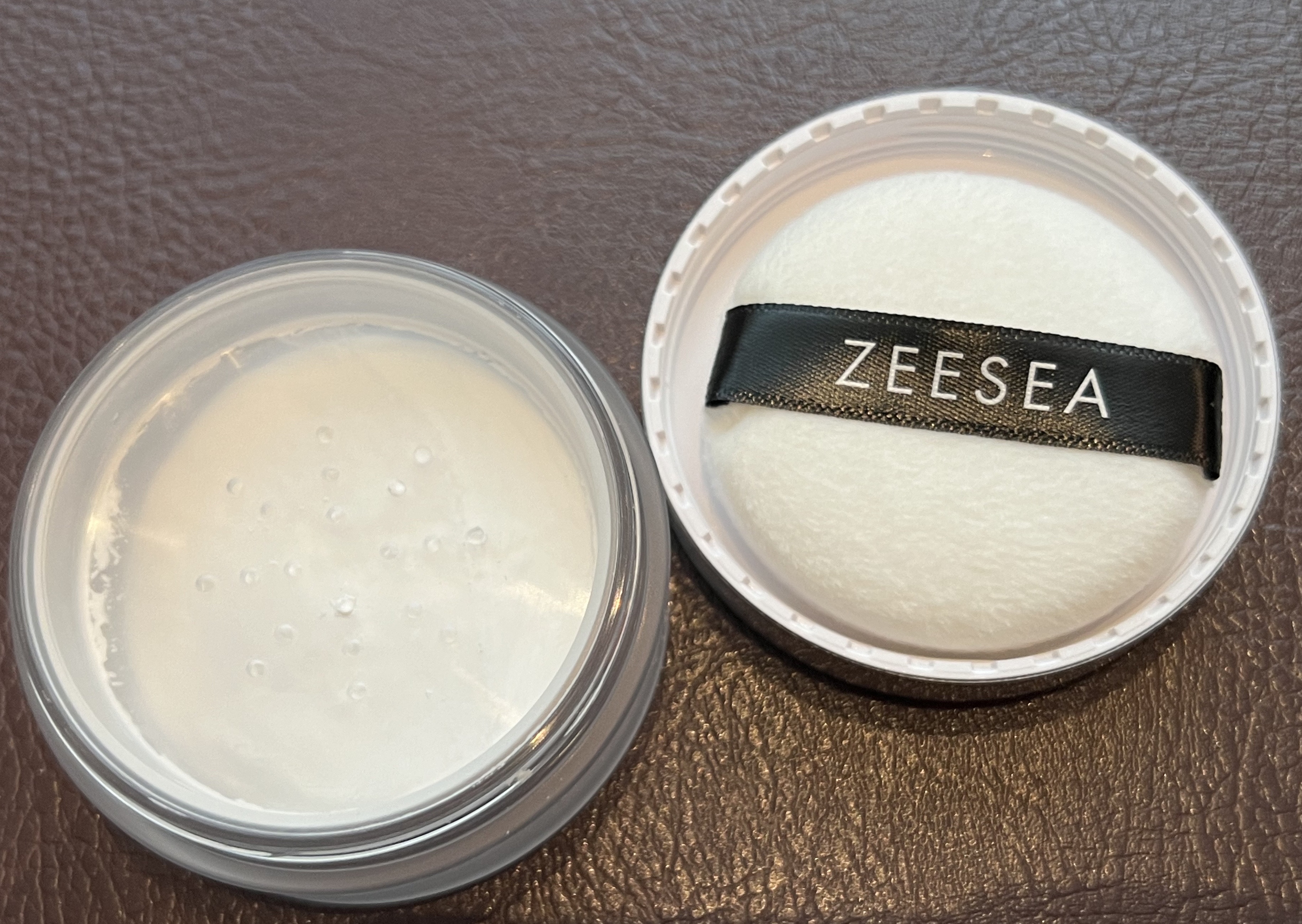 ZEESEA 「ゼロ」粉感皮脂コントロールルースパウダー J01 皮脂コントロール/ZEESEA/ルースパウダーを使ったクチコミ（2枚目）