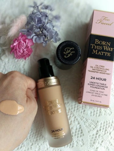 ボーン ディス ウェイ アンディテクタブル 24H マット ファンデーション/Too Faced/リキッドファンデーションを使ったクチコミ（2枚目）