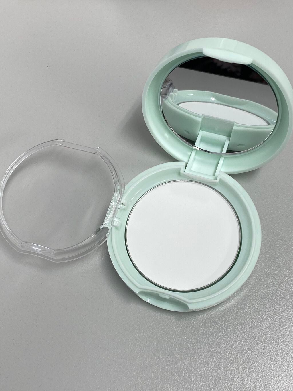 オイルキャプチャーパクト/PERIPERA/プレストパウダーを使ったクチコミ(2枚目)