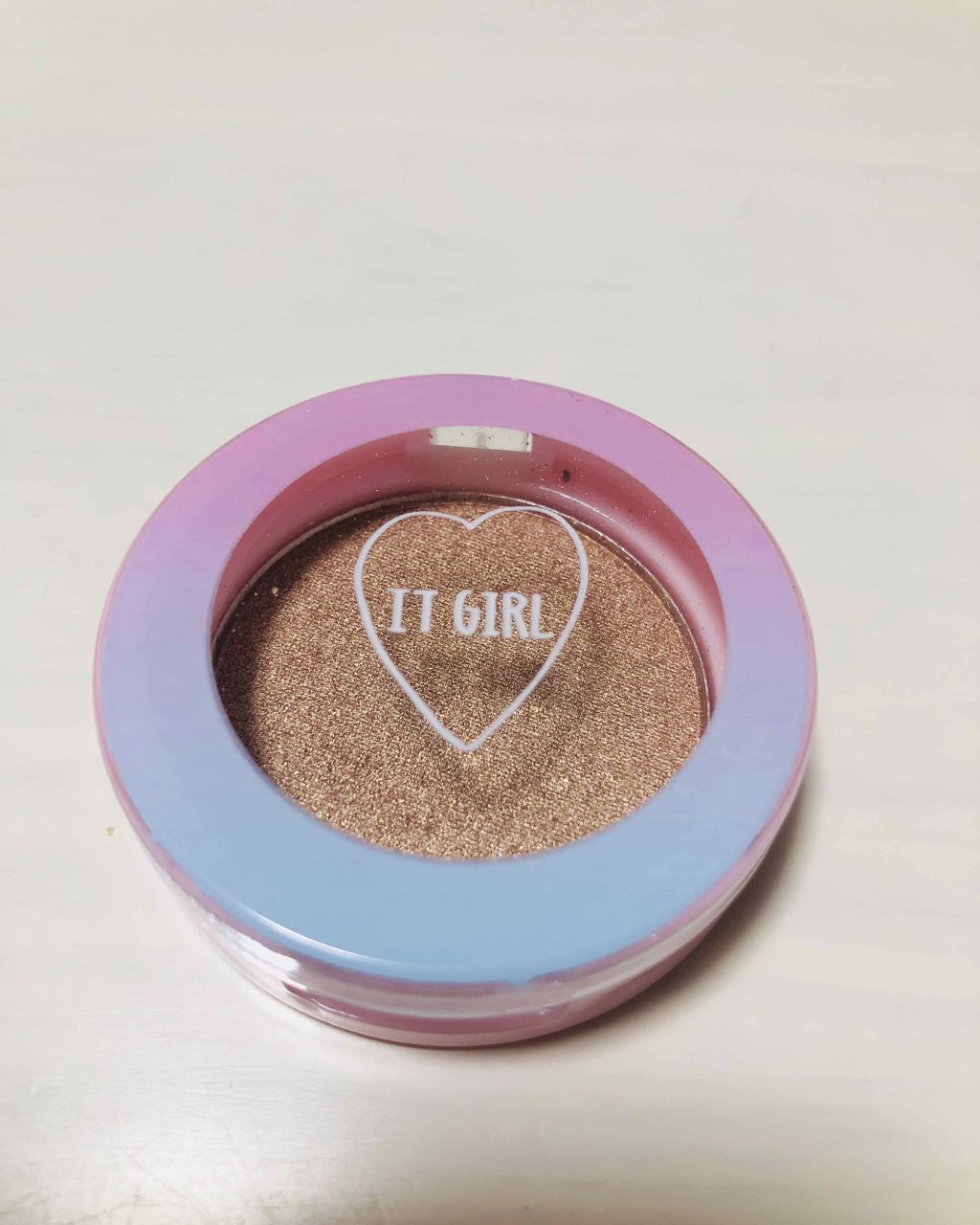 ダイソー×IT GIRL アイシャドウ 白い砂浜/DAISO/単色アイシャドウを使ったクチコミ（2枚目）