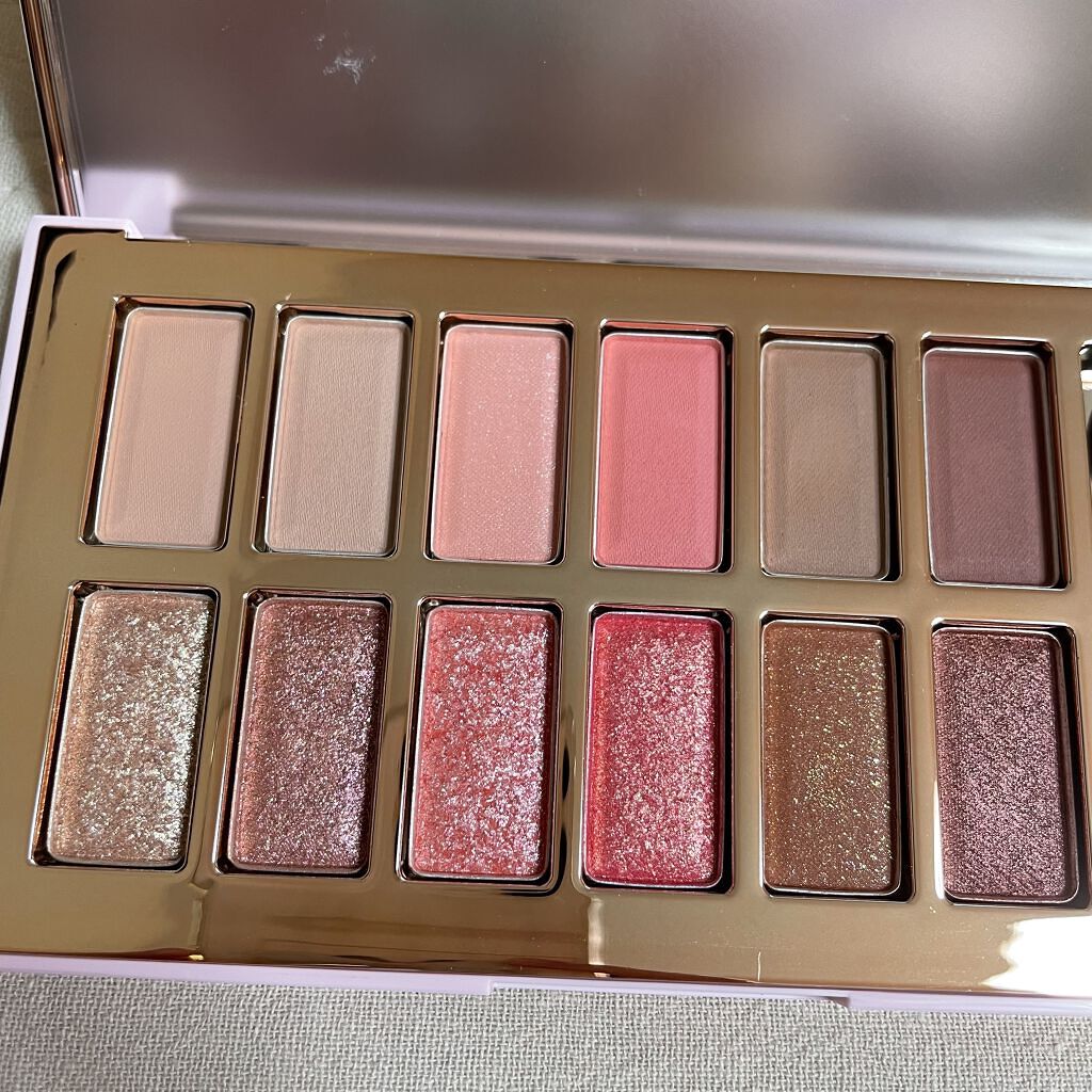 バレンタインボックス3ローズモーメント/VAVI MELLO/アイシャドウパレットを使ったクチコミ（1枚目）