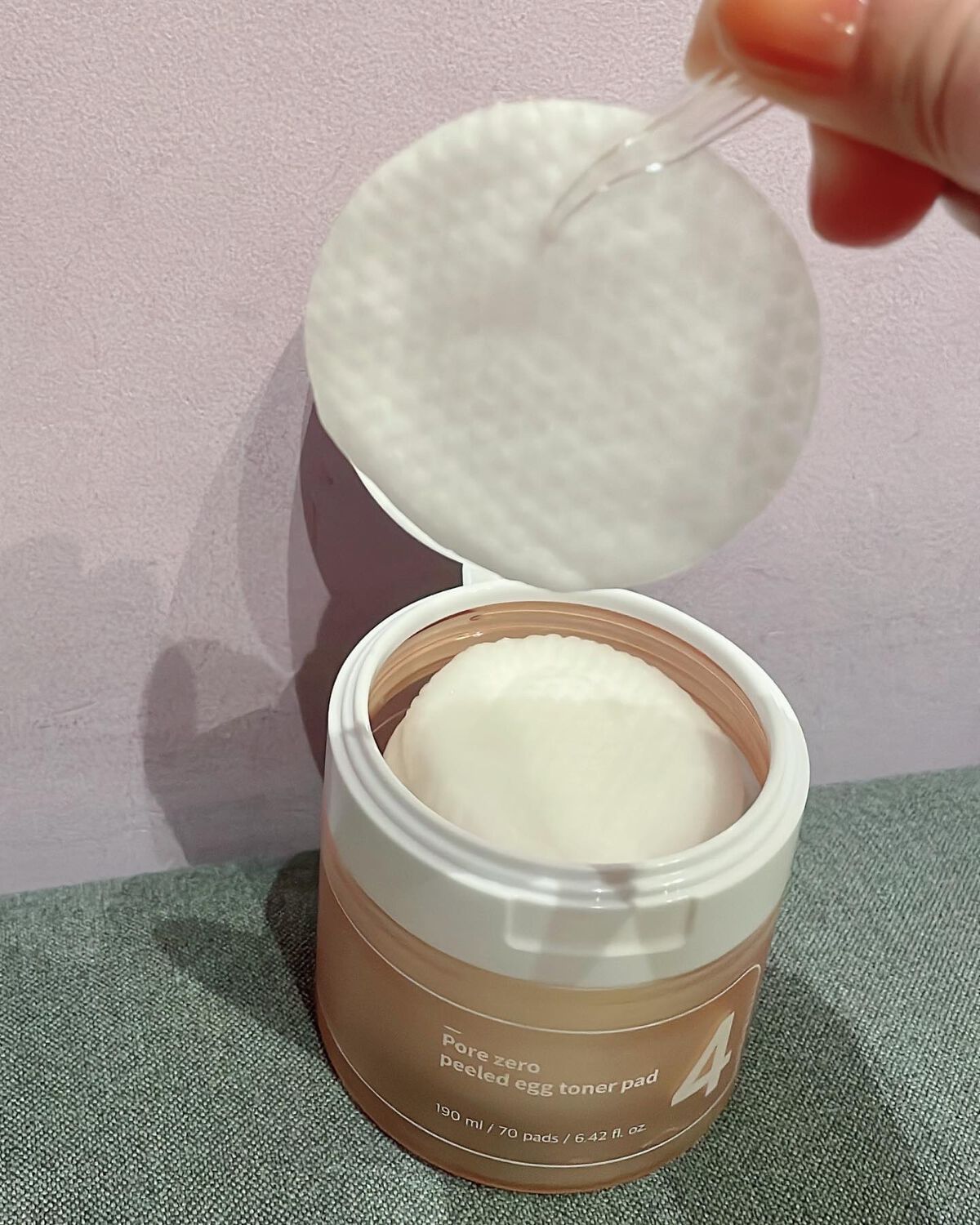 4番 毛穴ゼロたまご肌トナーパッド/numbuzin/トナーパッドを使ったクチコミ(4枚目)