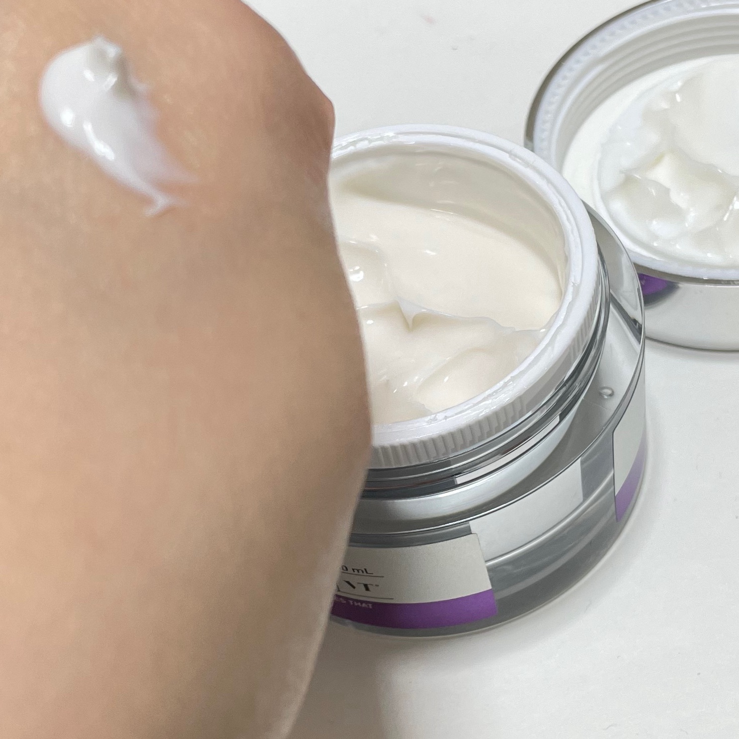 VT リードルショット リフティングクリームのクチコミ「もっち弾力肌へ。美容針で大人気のリードルショットシリーズ。


💜VT
💜リードルショット リ.....」（3枚目）