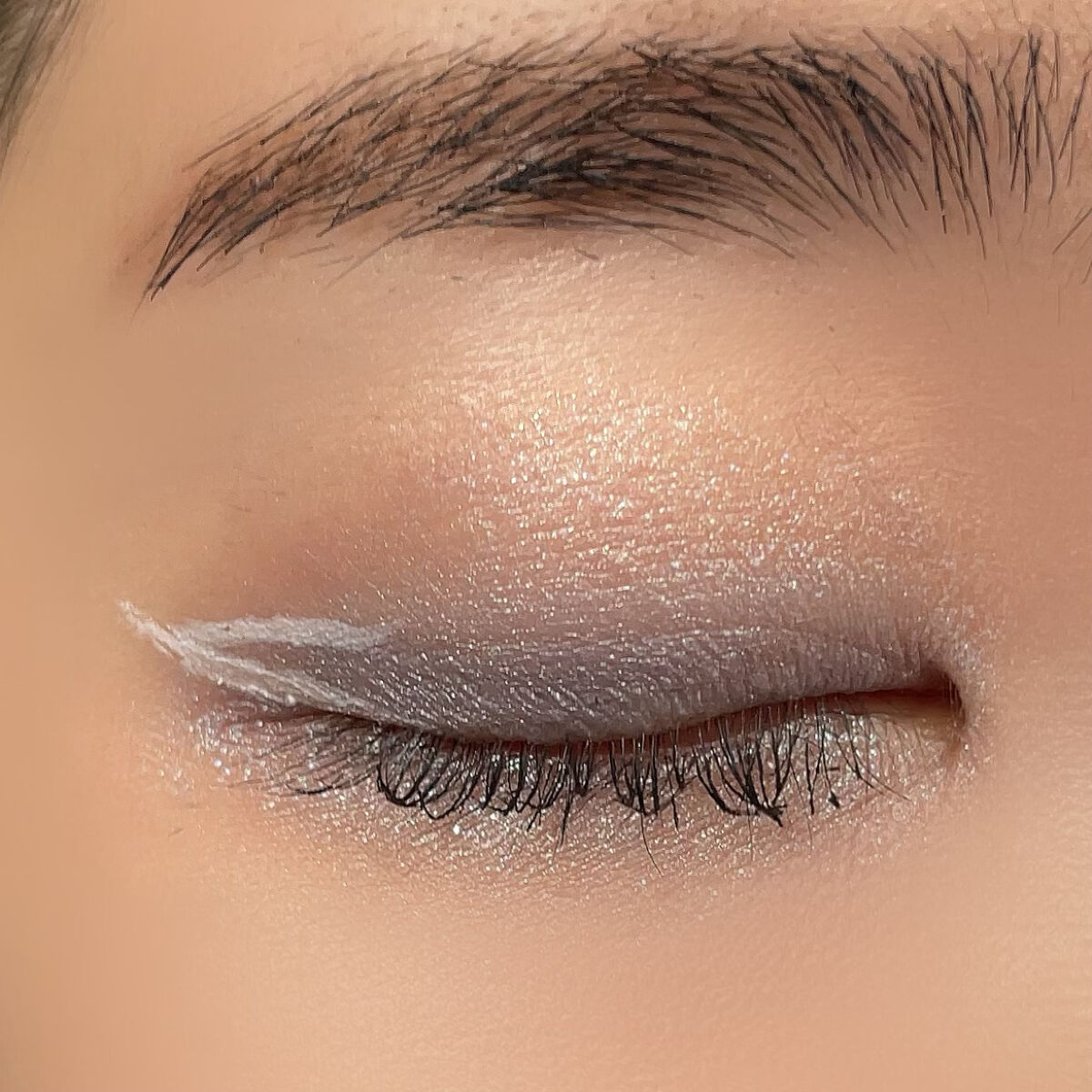 ダイヤモンドシリーズ 星空リキッドアイシャドウ/ZEESEA/リキッドアイシャドウを使ったクチコミ（2枚目）