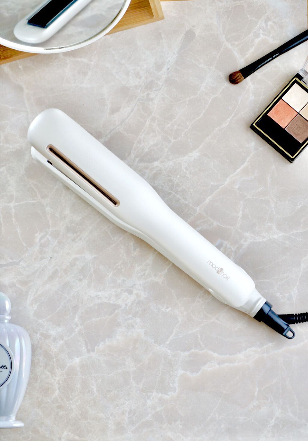 プリヴィレージュ シルクミラーストレート MHS-2410 ホワイト/mod's hair/ストレートアイロンを使ったクチコミ（2枚目）