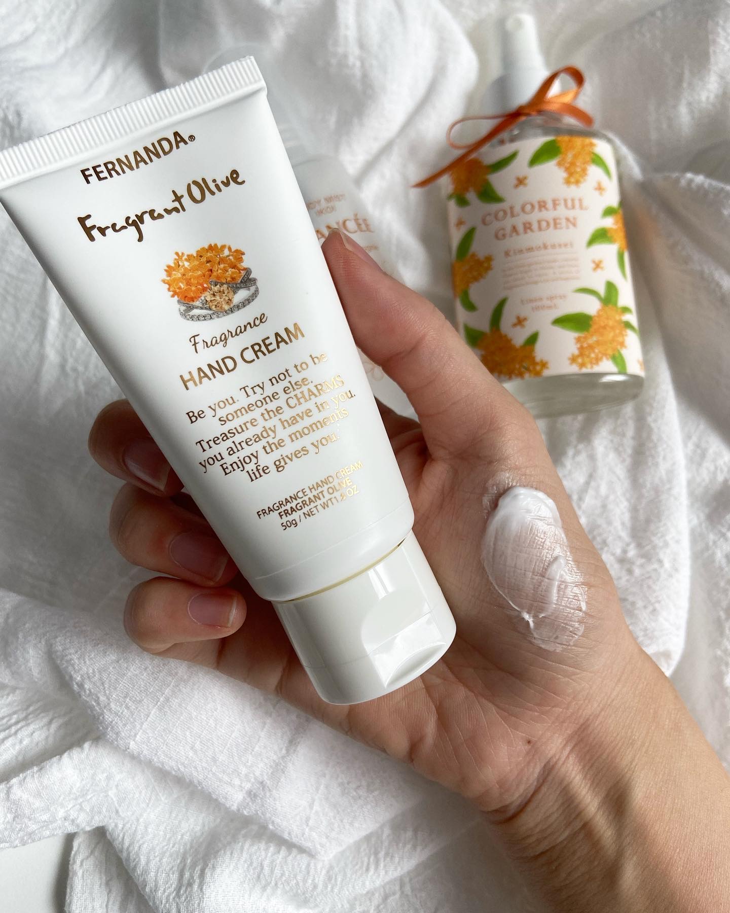 フレグランスハンドクリーム(フレグラントオリーブ)/フェルナンダ/ハンドクリームを使ったクチコミ（2枚目）