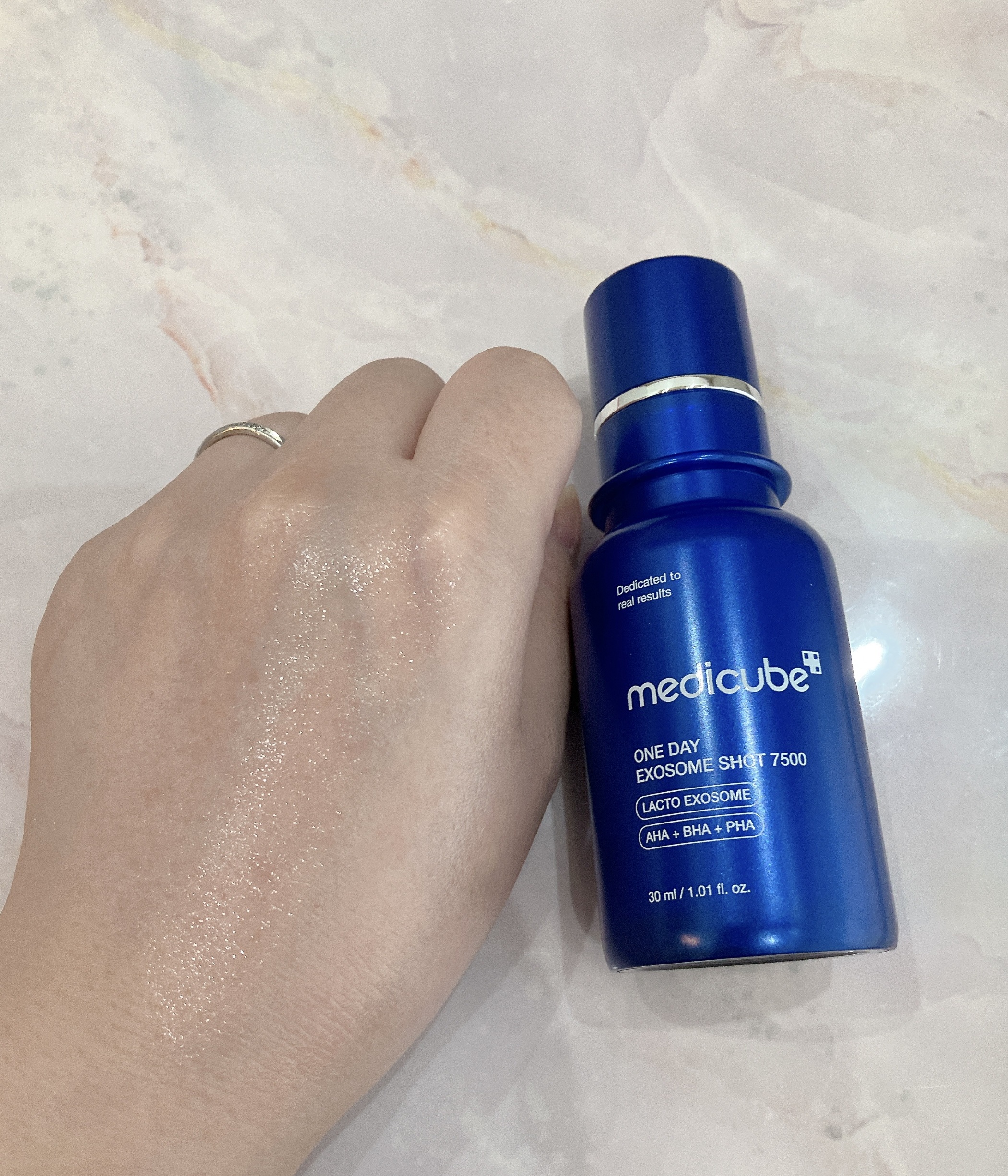 ゼロ1DAYエクソソームショット7500/MEDICUBE/美容液を使ったクチコミ（2枚目）