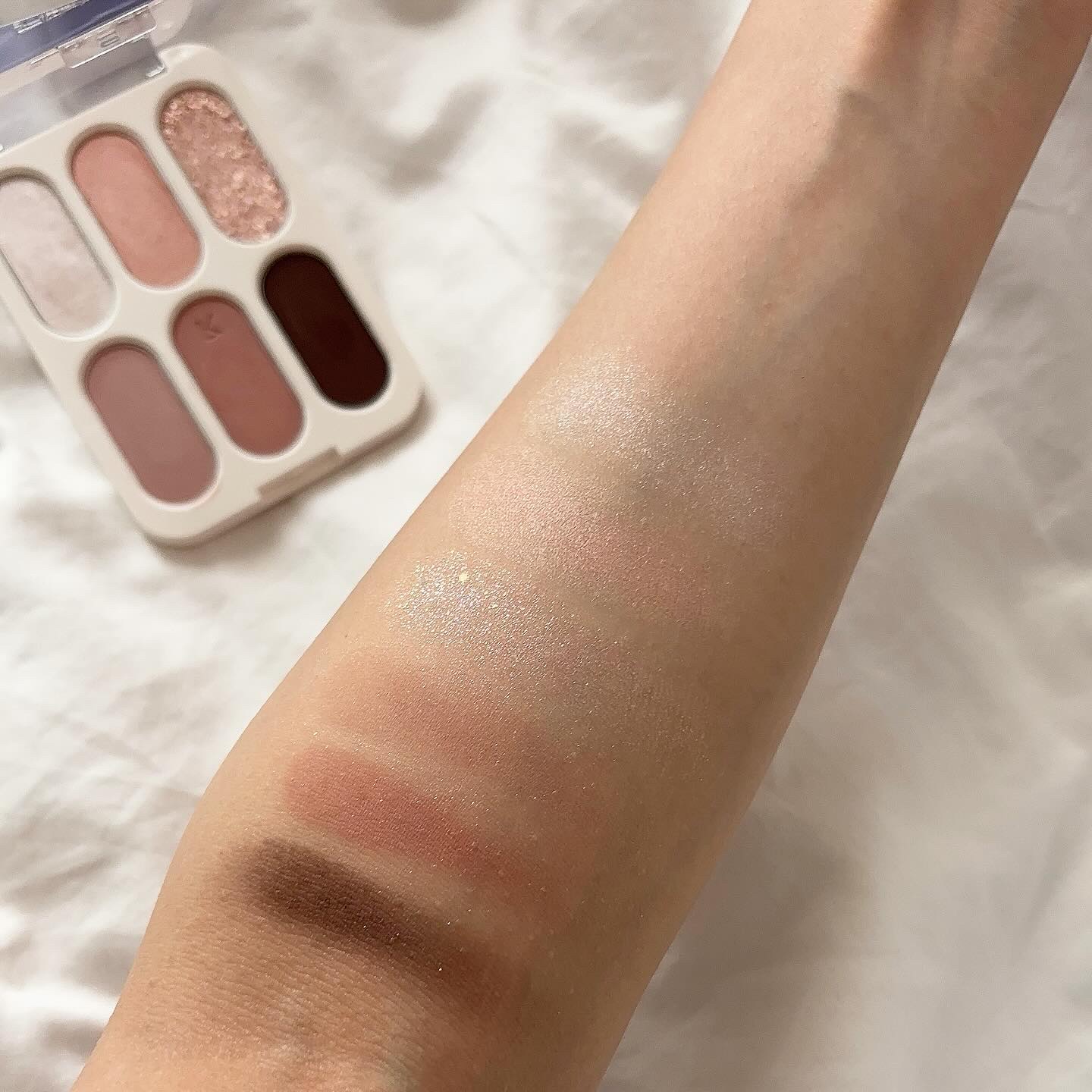 フォーエバー6アイパレット/Laka/アイシャドウパレットを使ったクチコミ（2枚目）