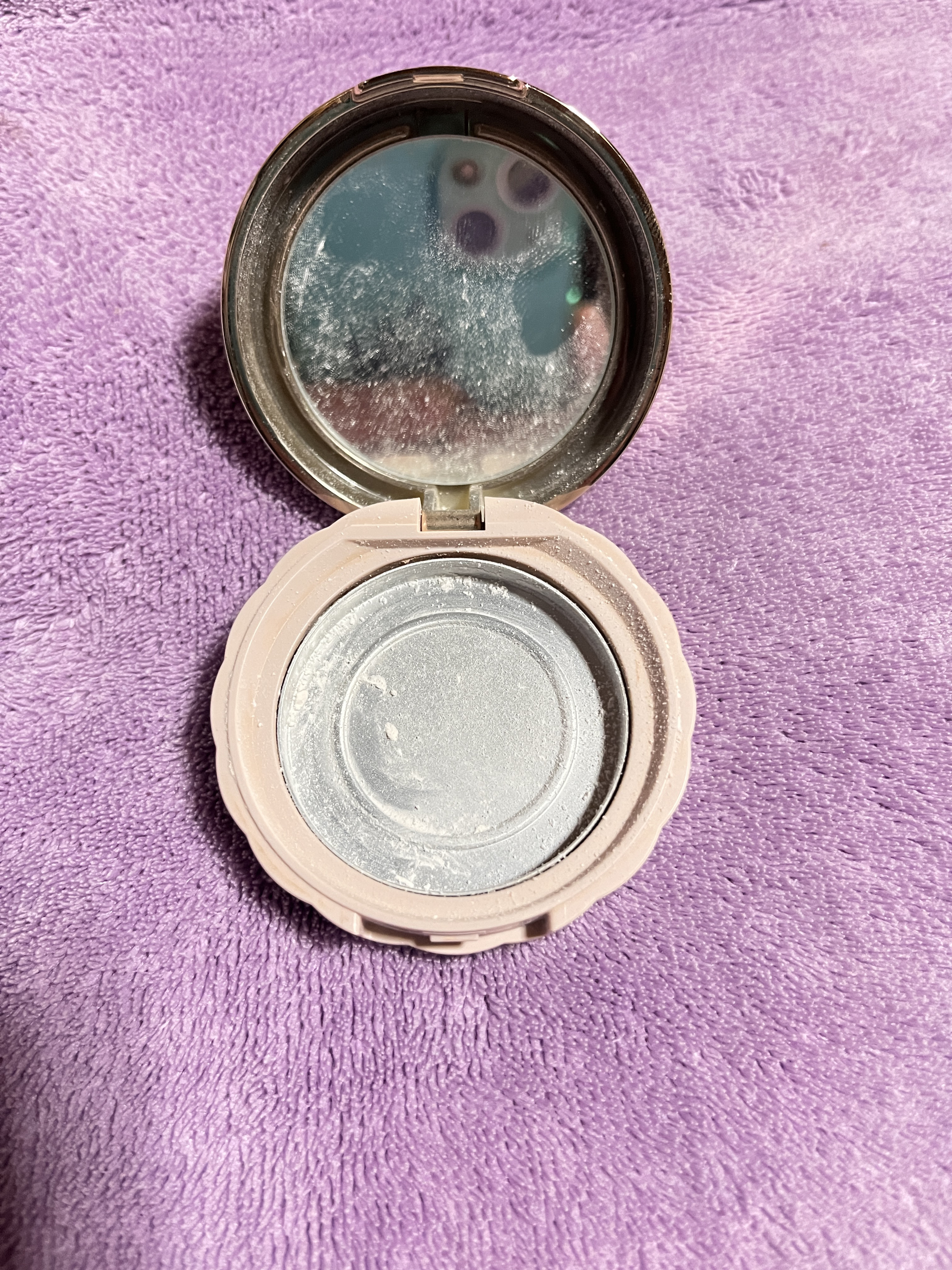 ポアレスエアリーベース/キャンメイク/化粧下地を使ったクチコミ（2枚目）