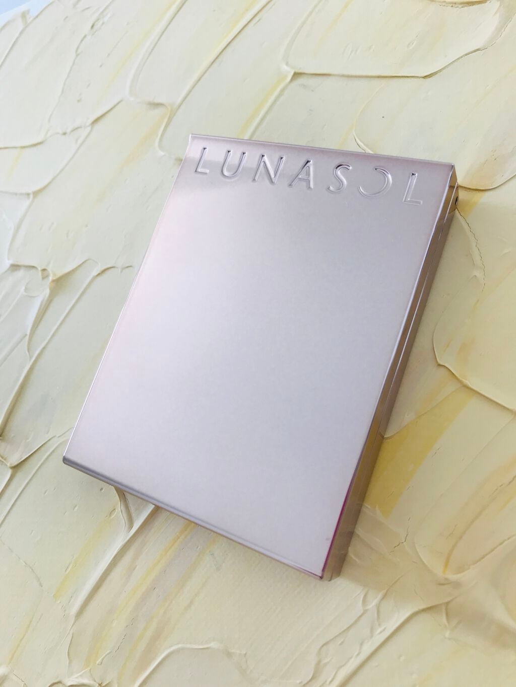 アイカラーレーション/LUNASOL/アイシャドウパレットを使ったクチコミ(3枚目)
