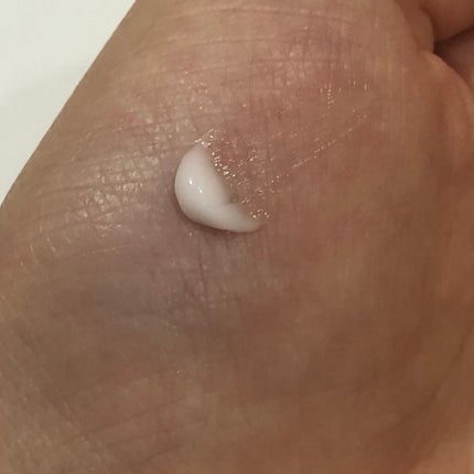 ジルスチュアート ハンドクリーム ホワイトフローラル/JILL STUART/ハンドクリームを使ったクチコミ(2枚目)